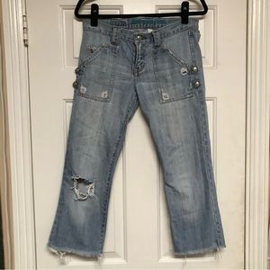 Abercrombie & Fitch Y2K Light Wash Distressed Capris